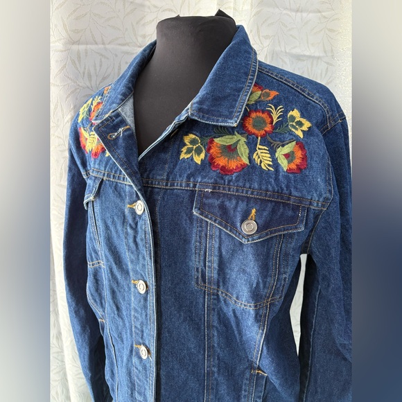 Chadwicks Blue Denim Jacket with Floral Embroidery - Picture 2 of 9